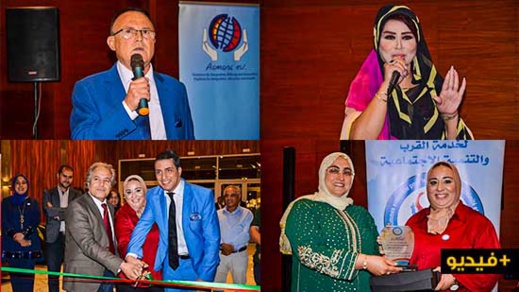جمعية "نحن معا" تنظم حفلا خيريا خصص ريعه للقوافل الطبية وتكرم عدد من الأطباء المتطوعين جمعية "نحن معا" تنظم حفلا خيريا خصص ريعه للقوافل الطبية وتكرم عدد من الأطباء المتطوعين
