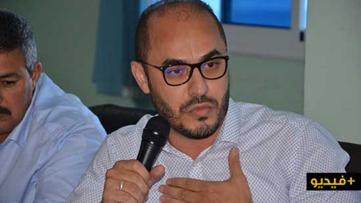 سليمان أزواغ: تخفيض مليارين من ميزانية الناظور يحمل اعترافا بإفلاس الجماعة سليمان أزواغ: تخفيض مليارين من ميزانية الناظور يحمل اعترافا بإفلاس الجماعة