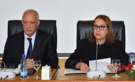 انتخاب الصحافية فاطمة الحساني رئيسة لمجلس جهة طنجة الحسيمة انتخاب الصحافية فاطمة الحساني رئيسة لمجلس جهة طنجة الحسيمة