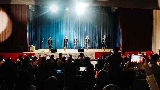 ملتقى "شباب الشرق" يسدل الستار على فعالياته بسهرة فنية بالناظور ملتقى "شباب الشرق" يسدل الستار على فعالياته بسهرة فنية بالناظور