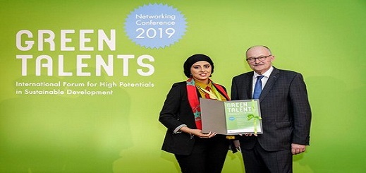 ألمانيا تتوّج باحثة مغربية عن مشروع تطوير مواد البناء وتحسين خصائصها الحرارية والعزل الحراري ألمانيا تتوّج باحثة مغربية عن مشروع تطوير مواد البناء وتحسين خصائصها الحرارية والعزل الحراري