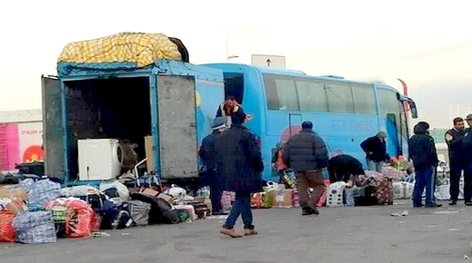 ينحدرون من جهة الشرق.. مغاربة ينجون من موت محقق باسبانيا ويعيشون ساعات في الجحيم ينحدرون من جهة الشرق.. مغاربة ينجون من موت محقق باسبانيا ويعيشون ساعات في الجحيم