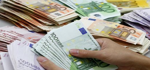 كبار أباطرة الحشيش المغربي يشترون حريتهم بإسبانيا مقابل هذا المبلغ الكبير كبار أباطرة الحشيش المغربي يشترون حريتهم بإسبانيا مقابل هذا المبلغ الكبير