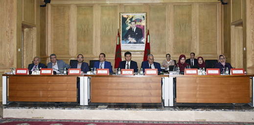 المصادقة بالناظور على برنامج عمل اللجنة الجهوية لبرنامج تقليص الفوارق المجانية بالوسط القروي المصادقة بالناظور على برنامج عمل اللجنة الجهوية لبرنامج تقليص الفوارق المجانية بالوسط القروي