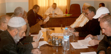 انعقاد أشغال الدورة العادية لجماعة إيعزانن وتحقيق فائض مالي قدر بـ 700 مليون سنتيم خلال السنة الماضية انعقاد أشغال الدورة العادية لجماعة إيعزانن وتحقيق فائض مالي قدر بـ 700 مليون سنتيم خلال السنة الماضية