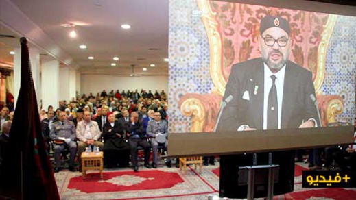 وسط حضور وازن.. عامل الناظور يترأس حفل الإنصات للخطاب الملكي السامي بمناسبة ذكرى المسيرة الخضراء وسط حضور وازن.. عامل الناظور يترأس حفل الإنصات للخطاب الملكي السامي بمناسبة ذكرى المسيرة الخضراء