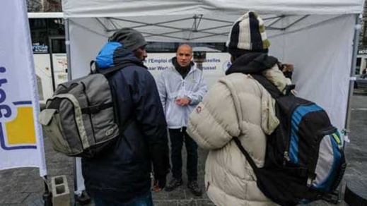 مهاجرون بدون أوراق إقامة يحتجون في بروكسل للمطالبة بحق العمل