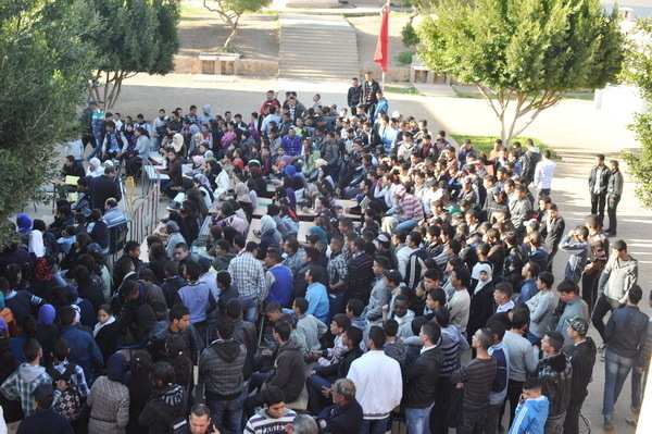 ثانوية حسان بن ثابت التاهيلية بزايو تنظم مسابقة ثقافية لفائدة الحاصلين على اعلى المعدلات ثانوية حسان بن ثابت التاهيلية بزايو تنظم مسابقة ثقافية لفائدة الحاصلين على اعلى المعدلات