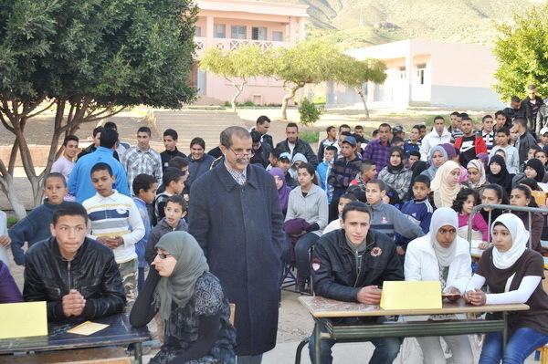 ثانوية حسان بن ثابت التاهيلية بزايو تنظم مسابقة ثقافية لفائدة الحاصلين على اعلى المعدلات ثانوية حسان بن ثابت التاهيلية بزايو تنظم مسابقة ثقافية لفائدة الحاصلين على اعلى المعدلات