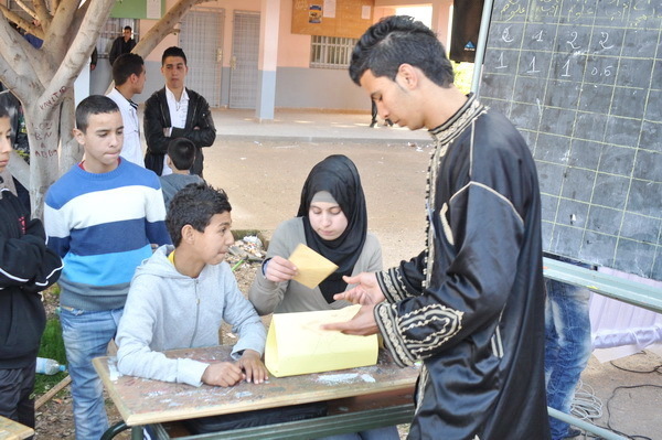 ثانوية حسان بن ثابت التاهيلية بزايو تنظم مسابقة ثقافية لفائدة الحاصلين على اعلى المعدلات ثانوية حسان بن ثابت التاهيلية بزايو تنظم مسابقة ثقافية لفائدة الحاصلين على اعلى المعدلات