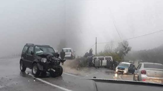 بالصور.. حادثة سير خطيرة بسبب الضباب الكثيف على مستوى الطريق الرابطة بين الحسيمة وتطوان بالصور.. حادثة سير خطيرة بسبب الضباب الكثيف على مستوى الطريق الرابطة بين الحسيمة وتطوان