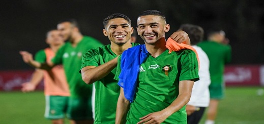 حكيم زياش المغربي الوحيد المرشح للتواجد في التشكيلة المثالية الأروبية لـ2019