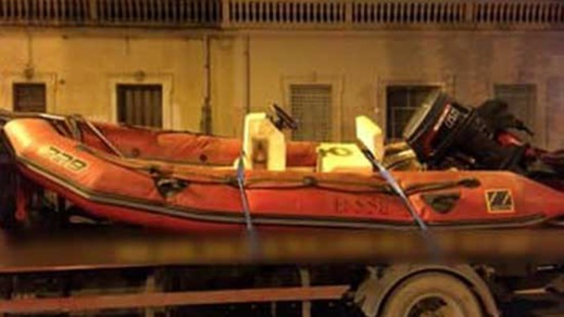 بالصور.. تفكيك شبكة إجرامية تنشط في تنظيم الهجرة غير المشروعة والاتجار بالبشر بالصور.. تفكيك شبكة إجرامية تنشط في تنظيم الهجرة غير المشروعة والاتجار بالبشر