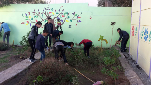 مدرسة "القدس" الابتدائية بأزغنغان تنخرط في الأسبوع الوطني للتعاون المدرسي مدرسة "القدس" الابتدائية بأزغنغان تنخرط في الأسبوع الوطني للتعاون المدرسي