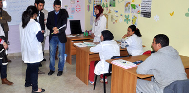 تلاميذ مؤسسة الرسالة (2) للتعليم الخصوصي في زيارة إلى مركز الخير لإدماج المعاقين بالناظور تلاميذ مؤسسة الرسالة (2) للتعليم الخصوصي في زيارة إلى مركز الخير لإدماج المعاقين بالناظور