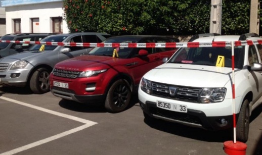 اعتقال زوجين ينشطان في التهريب الدولي للسيارات المسروقة بالخارج اعتقال زوجين ينشطان في التهريب الدولي للسيارات المسروقة بالخارج