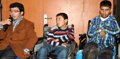 جمعية الأمل للمعاقين بأزغنغان تناقش الجانبين الشرعي والقانوني للأشخاص في وضعية إعاقة جمعية الأمل للمعاقين بأزغنغان تناقش الجانبين الشرعي والقانوني للأشخاص في وضعية إعاقة