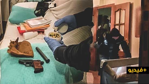 شاهدوا بالفيديو.. توقيف 17 شخصا وحجز 3 أطنان ونصف من المخدرات وعدد من القوراب المخصصة للتهريب