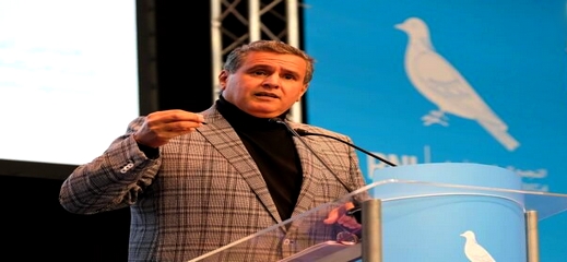 غضب وسخرية عارمة من وعيد أخنوش بـ"إعادة تربية" المغاربة غضب وسخرية عارمة من وعيد أخنوش بـ"إعادة تربية" المغاربة
