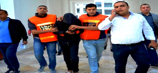 توقيف ثلاثيني متورط في محاولة قتل بواسطة السلاح الناري وتكوين عصابة بالناظور توقيف ثلاثيني متورط في محاولة قتل بواسطة السلاح الناري وتكوين عصابة بالناظور