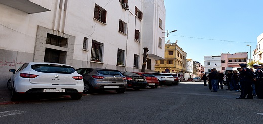 مثير.. النصب على أزيد من 30 شركة لـ"كراء السيارات" بالعروي والناظور والدار البيضاء مثير.. النصب على أزيد من 30 شركة لـ"كراء السيارات" بالعروي والناظور والدار البيضاء