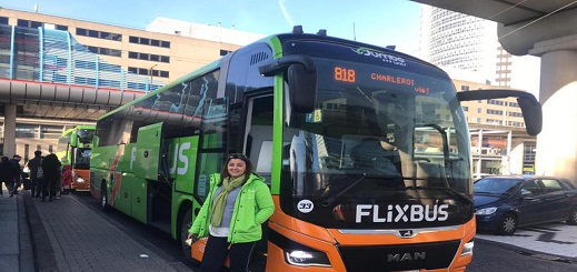 إلهام نويرة.. أول مغربية تقود الحافلات الدولية في بلجيكا  إلهام نويرة.. أول مغربية تقود الحافلات الدولية في بلجيكا