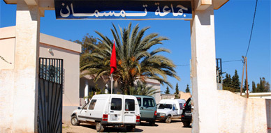 بلدة كرونة تعاني من الانقطاعات المتكررة للمياه وسقايات المحسنين حل آني في ظل غياب الجماعة بلدة كرونة تعاني من الانقطاعات المتكررة للمياه وسقايات المحسنين حل آني في ظل غياب الجماعة