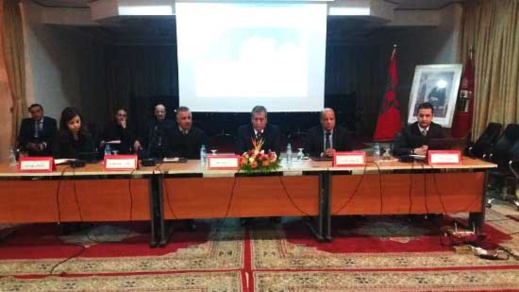 عمالة الناظور تتدخل لتذويب صعوبات عرقلة توطين مشاريع إستثمارية بالحظيرة الصناعة في سلوان عمالة الناظور تتدخل لتذويب صعوبات عرقلة توطين مشاريع إستثمارية بالحظيرة الصناعة في سلوان