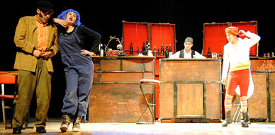 مدينة الحسيمة تحتضن النسخة الثالثة من المهرجان الدولي لمسرح الطفل مدينة الحسيمة تحتضن النسخة الثالثة من المهرجان الدولي لمسرح الطفل