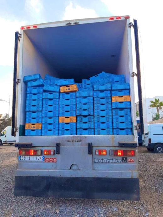 حجز طن و770 كيلوغراما من مخدر الشيرا على متن شاحنة موصولة بمقطورة للتبريد حجز طن و770 كيلوغراما من مخدر الشيرا على متن شاحنة موصولة بمقطورة للتبريد