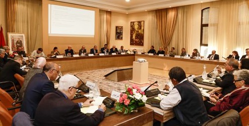 اللجنة الخاصة بالنموذج التنموي تقرر الاستماع للمؤسسات والقوى الحية بداية السنة المقبلة اللجنة الخاصة بالنموذج التنموي تقرر الاستماع للمؤسسات والقوى الحية بداية السنة المقبلة