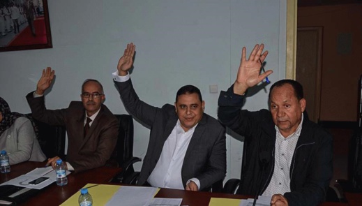 هذه تفاصيل وليمة عشاء خصصت لاختيار الرئيس المرتقب لمدينة الناظور هذه تفاصيل وليمة عشاء خصصت لاختيار الرئيس المرتقب لمدينة الناظور