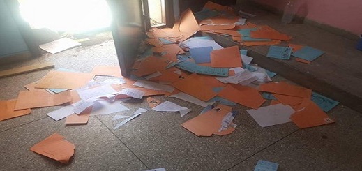 مجهولون يخربون بناية مؤسسة تعليمية ويسطون على ممتلكاتها بتزطوطين مجهولون يخربون بناية مؤسسة تعليمية ويسطون على ممتلكاتها بتزطوطين