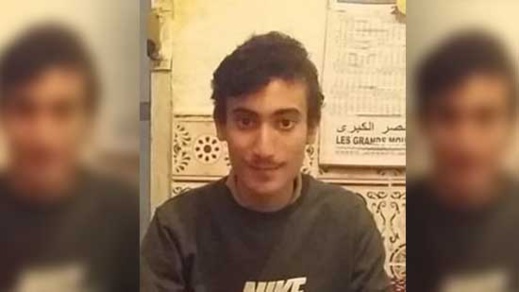 السلطات الأمنية توقف "ناظوريا" يعاني من صعوبة في الكلام وترسله الى الدار البيضاء مع "الحراكة" وأسرته تناشد البحث عنه السلطات الأمنية توقف "ناظوريا" يعاني من صعوبة في الكلام وترسله الى الدار البيضاء مع "الحراكة" وأسرته تناشد البحث عنه