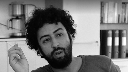 تقديم الصحافي عمر الراضي أمام وكيل الملك بسبب “تغريدة” حول الريف تقديم الصحافي عمر الراضي أمام وكيل الملك بسبب “تغريدة” حول الريف