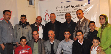الهيئة المغربية لحقوق الانسان تفتتح مقرا لها بمدينة زايو الهيئة المغربية لحقوق الانسان تفتتح مقرا لها بمدينة زايو