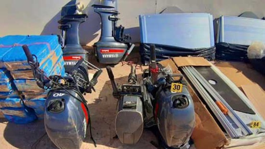 بالصور .. حجز حوالي 3 أطنان من المخدرات وقوارب مطاطية وسيارات رباعية وبندقية بالصور .. حجز حوالي 3 أطنان من المخدرات وقوارب مطاطية وسيارات رباعية وبندقية