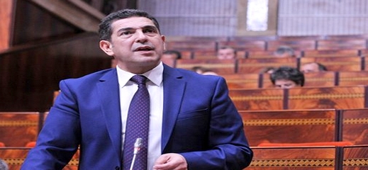 الوزير أمزازي: نصف الطلبة الجامعيين يغادرون المدرجات الجامعية دون شهادة الوزير أمزازي: نصف الطلبة الجامعيين يغادرون المدرجات الجامعية دون شهادة