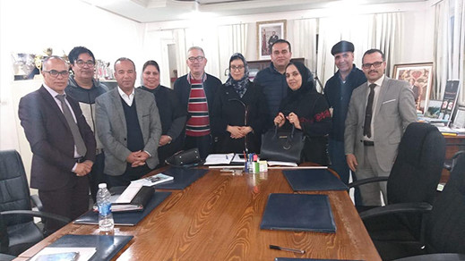 جمعية أيمن للتوحد و المديرية الإقليمية لوزارة التربية الوطنية بالناظور تعقدان اجتماعا هاما
