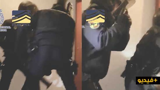 شاهدوا بالفيديو.. تفكيك شبكة إجرامية متخصصة في فبركة الزيجات بين المغاربيين والإسبانيات شاهدوا بالفيديو.. تفكيك شبكة إجرامية متخصصة في فبركة الزيجات بين المغاربيين والإسبانيات