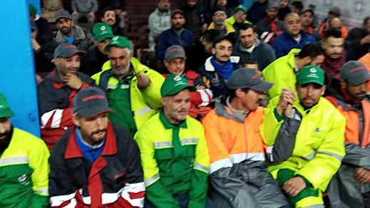 عمال النظافة ببني انصار وازغنغان ينتخبون مكتبا جديدا لجمعيتهم عمال النظافة ببني انصار وازغنغان ينتخبون مكتبا جديدا لجمعيتهم