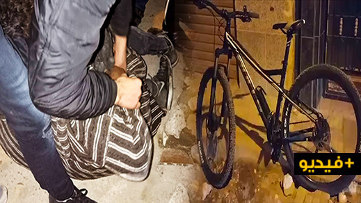 مواطنون بالناظور يحبطون عملية سرقة وسط المدينة مواطنون بالناظور يحبطون عملية سرقة وسط المدينة