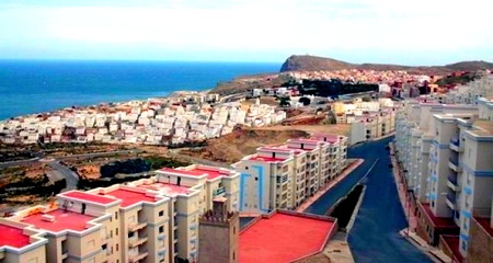السجن لمسؤولين تلاعبوا في تجزئة "باديس" بالحسيمة السجن لمسؤولين تلاعبوا في تجزئة "باديس" بالحسيمة