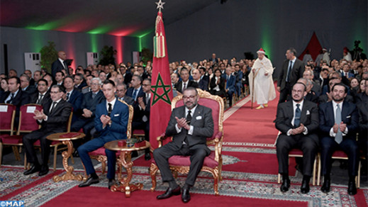 بكلفة 6 مليار درهم.. الملك يعطي انطلاق برنامج التنمية الحضرية لأكادير بكلفة 6 مليار درهم.. الملك يعطي انطلاق برنامج التنمية الحضرية لأكادير