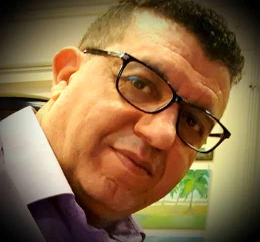 وثائقي يسلط الضوء على مدشر "سيدي بوبكر" الذي نزح إليه الريفيون خلال عام الجوع وثائقي يسلط الضوء على مدشر "سيدي بوبكر" الذي نزح إليه الريفيون خلال عام الجوع