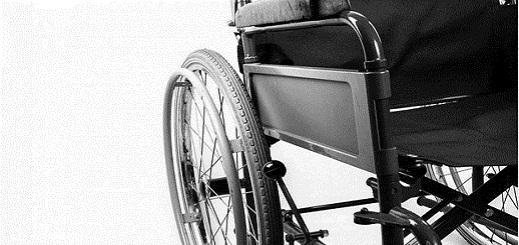 شخص تظاهر بالإعاقة لمدة 10 سنوات للحصول على137 ألف يورو شخص تظاهر بالإعاقة لمدة 10 سنوات للحصول على137 ألف يورو