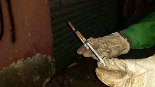 عمال النظافة بالناظور يطلقون صرخة لحمايتهم من أخطار النفايات الطبية عمال النظافة بالناظور يطلقون صرخة لحمايتهم من أخطار النفايات الطبية