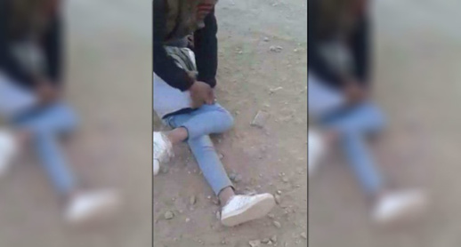 الشرطة توقف مشتبه فيهما باغتصاب فتاة قاصر وتصويرها الشرطة توقف مشتبه فيهما باغتصاب فتاة قاصر وتصويرها