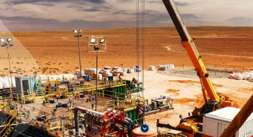 العملاق البريطاني يشرع في حفر آبار التنقيب عن الغاز بجرسيف