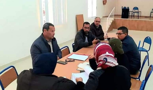 الفرع الإقليمي للدريوش لـ"جمعية الأساتذة المجددين بالمغرب" يجدد مكتبه المسير الفرع الإقليمي للدريوش لـ"جمعية الأساتذة المجددين بالمغرب" يجدد مكتبه المسير